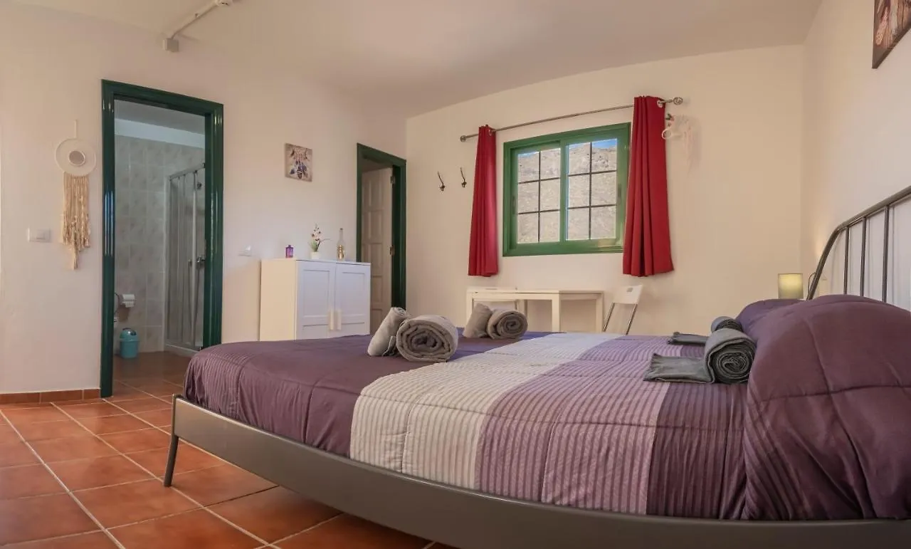 Vistalroque Bed and Breakfast Arona