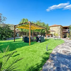 Rural La Correa Del Almendro & Bubble Experience - Adults Only Country house