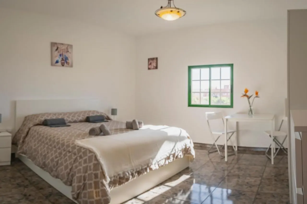 Bed and Breakfast Vistalroque Arona  Bed & Breakfast Arona (Tenerife)
